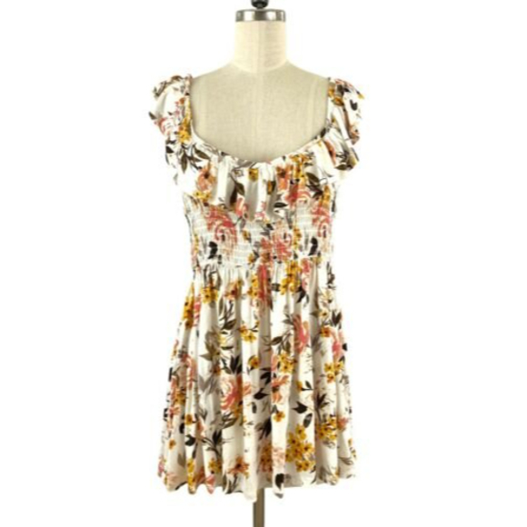 torrid Tops - Torrid Flutter Sleeve Tunic Top Super Soft Floral Shirred Size 00